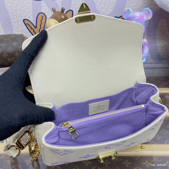 Cheap METIS WEST LOUIS POCHETTE EAST VUITTON 0813